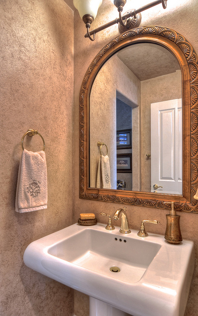 8-bathroom