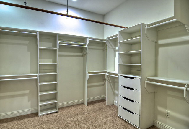 17-master-closet