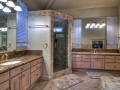 17-master-bath