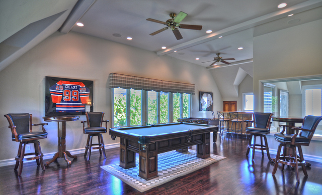 game-room-r