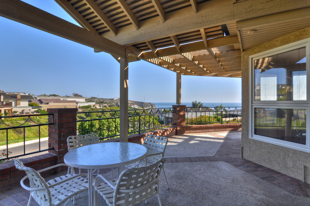 m47-patio-ocean1