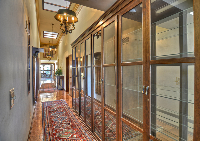 m48-hallway